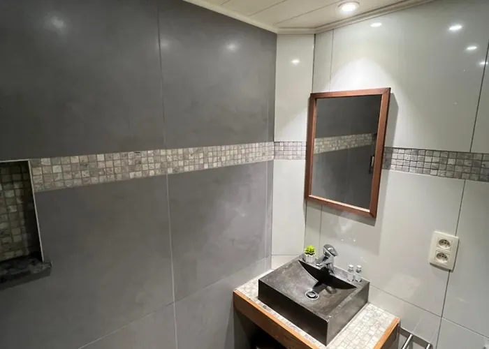 Semesterbostad Le Clos Sigebert *